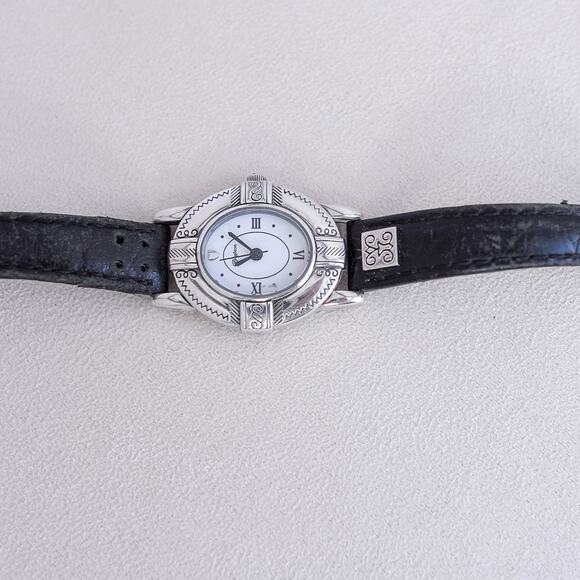 Brighton Moscow Watch Oval Face Vintage Retired Leather Band Working 7" - Picture 7 of 7